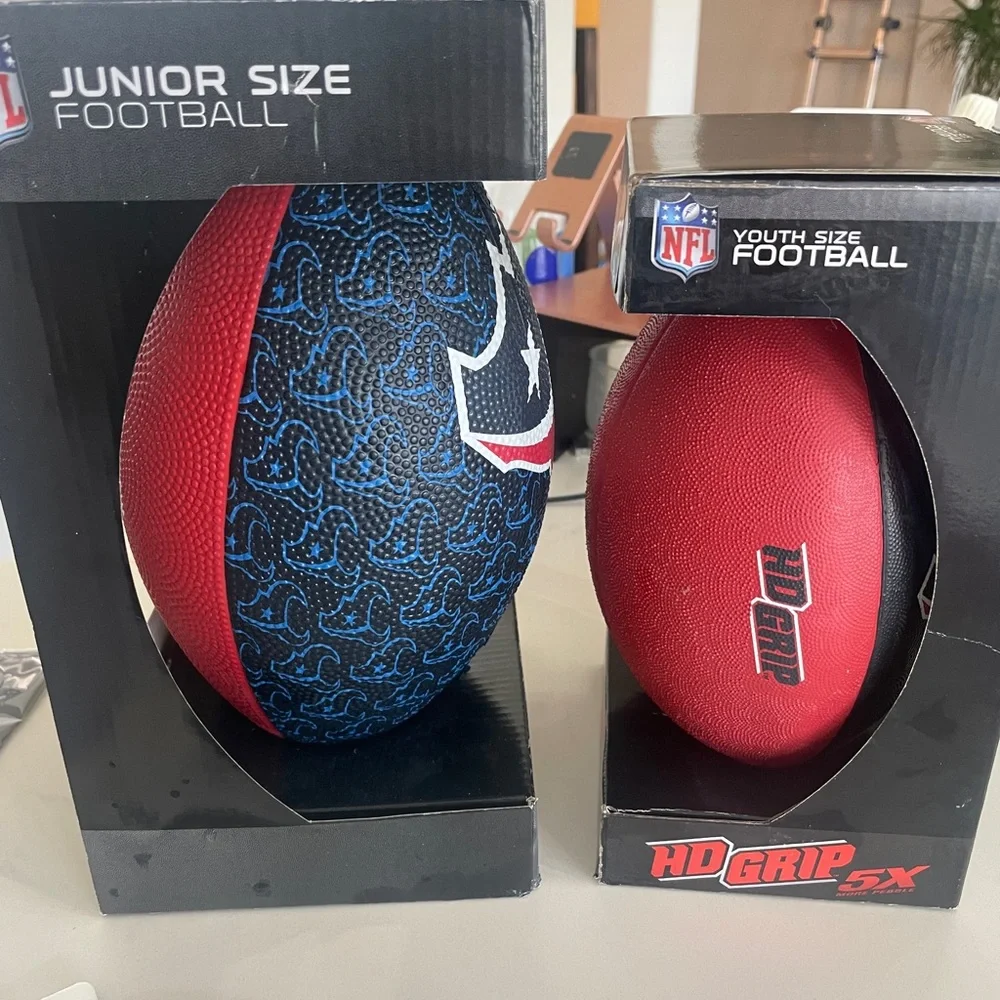 Youth Size Football- 🆕- HD Grip Houston Texans+ sticker - Picture 4 of 9